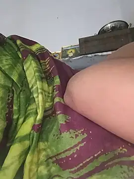Tamilhot-honeybee - SEXY OIL BATH