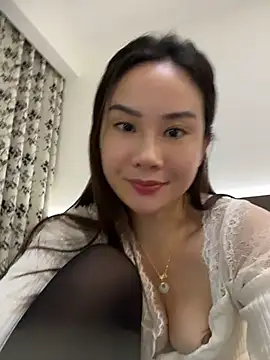 Yioyio-666 - jj抽插1分钟，最后完成任务可得小粉控制1分钟