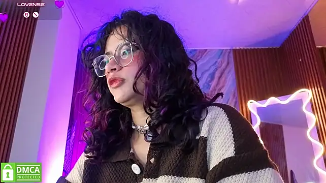 Kristen_tay - fuck pussy with dildo and domi