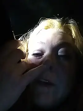 BettyandGold - 10 push ups