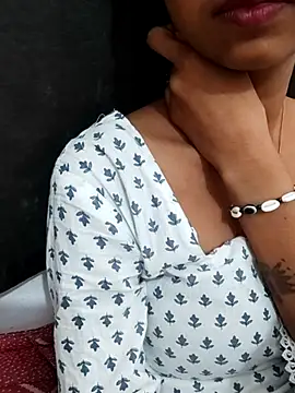 Kaju79 - Boobs show