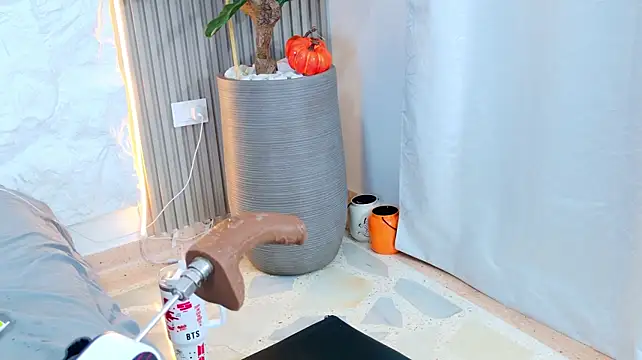 Brenda-Rosse - 🔥CONTROL MY TOYS 1 MIN🔥