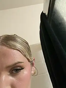 Ms_CherrySnow - Deepthroat dildo 3 minutes