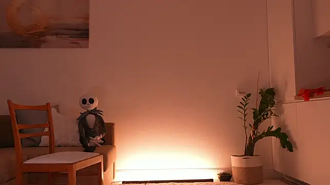 Miablueye - Anal with fuckmachine