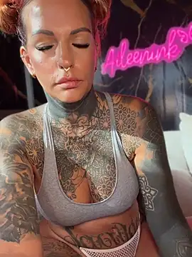 AileenInkOfficial - Rub Pussy+ltv🎁🔥