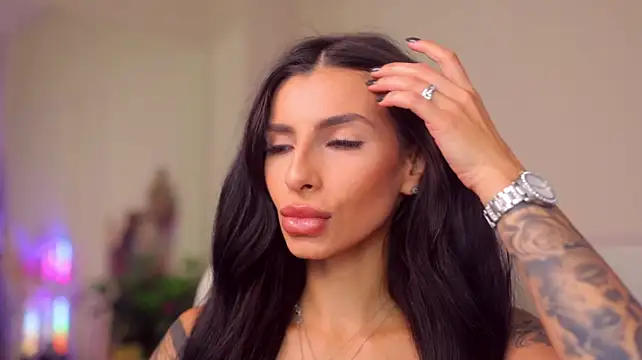 AhhMia - Squirt Show 😜 Powered my Your Vibeees