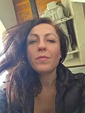 Risky_woman - PARK.FRONT STRANGERS . SQUIRT win snapch