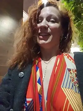 Exhibitionsplit - MAKE me CUM in Public ♤SQUIRT