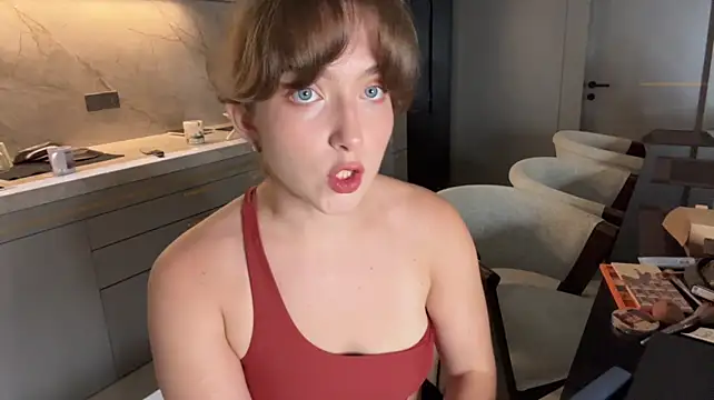 Sarahhh_xxx - TOPLES AND TEASE NIPPLES