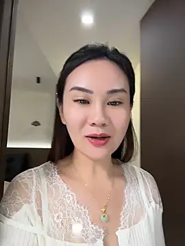 Yioyio-666 - jj抽插1分钟，最后完成任务可得小粉控制1分钟
