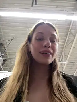 Olivia_Jemison - Spread pussy + touch clit