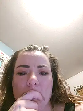 Gangsterbitch - See if you can get me to cum