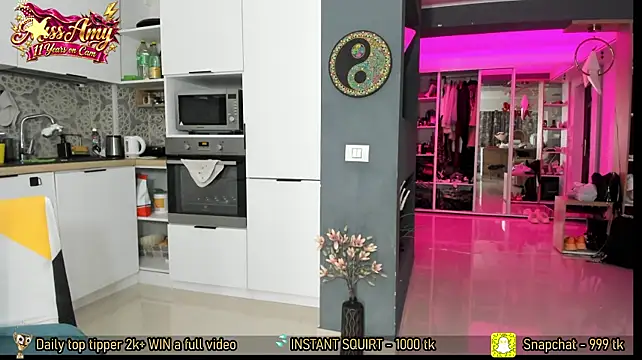 AmySuperHeroes - :fire: SQUIRT show loading...