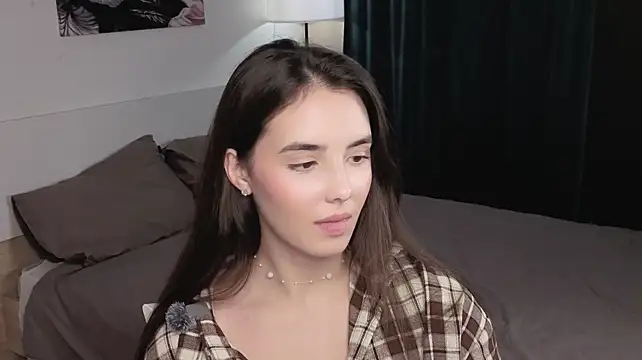 JuliDahill
