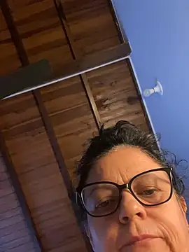 Sharongirl07 - Fingen un tío squirt
