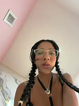 ScarletEvanss_ - oil in my body and fuck me 🔥😈