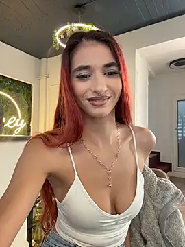 VixenRosse - Ride chair like a horse