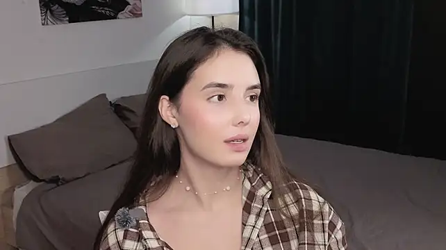JuliDahill