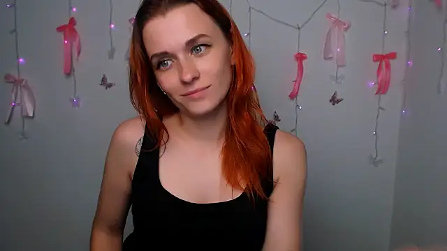 PeppyMia - sexy dance + slap on as