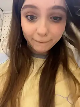 Lunabelle_ - Slap this bad girl in doggy panti down