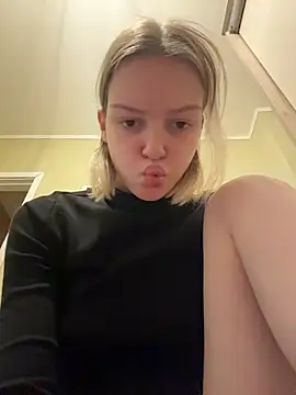 AshleyMur - naked show