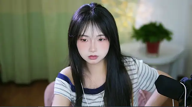 Tiantian86 - 别勾引我 我现在正是情窦初开的年纪 哥哥≧ ﹏ ≦