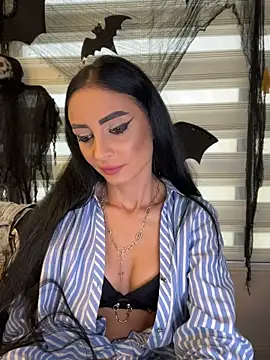 FeetVibe - 👑Sexy Tease, Don't Blink!
