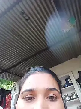 Cut_pooja825 - Ring light for better streaming