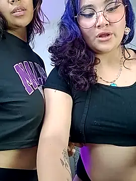 Liily_Foxxy - PASSIONATE TONGUE SUCKING+SPANK ASS