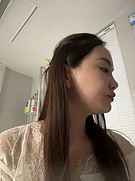 Yioyio-666 - jj抽插1分钟，最后完成任务可得小粉控制1分钟