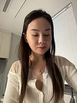 Yioyio-666 - jj抽插1分钟，最后完成任务可得小粉控制1分钟