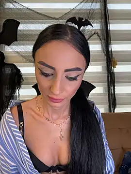 FeetVibe - 👑Sexy Tease, Don't Blink!