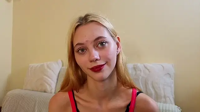 HarriettKitty - TEASING WITH PANTY STRAPS