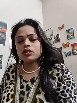 Pinky-2 - Oiling My Sexy Pussy Hole