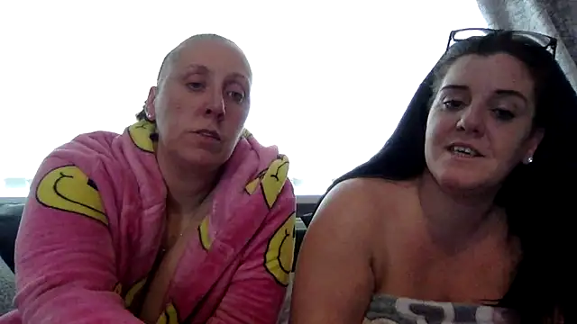 MsRaven_MsRiot - Lick each other out