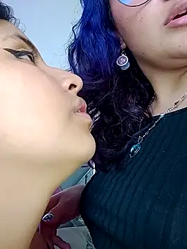 Liily_Foxxy - PASSIONATE TONGUE SUCKING+SPANK ASS