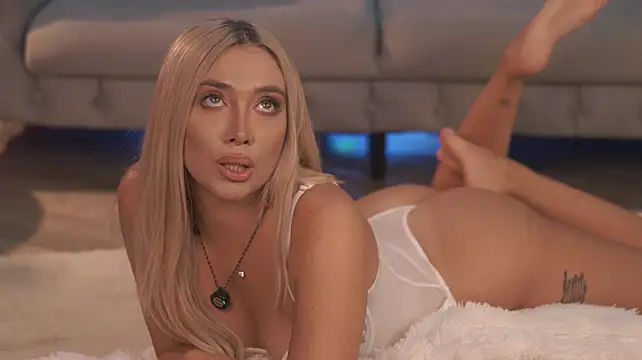 HottieJessyeX - Slide a fingers inside my pussy