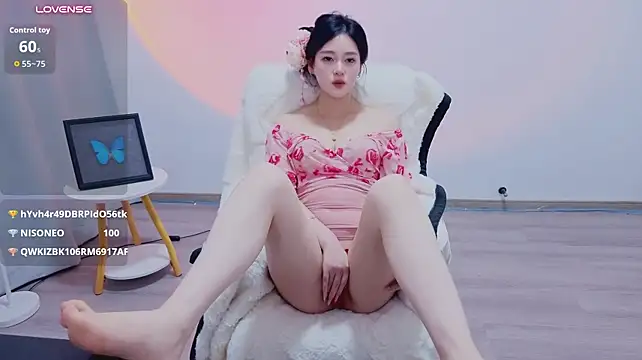 YYR-Huli - 脱掉内内塞嘴静音三分钟~