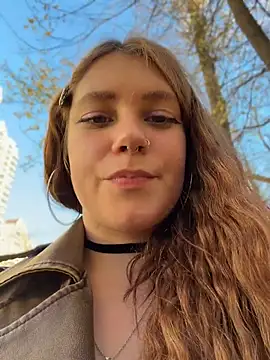 Lucy-joy - TEASE PUSSY w big dildo+insert in pussy
