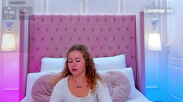 CassiRide - Oil naked show