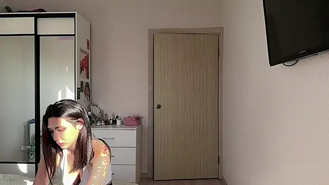 FatimaCarbonell's Live XXX Chat