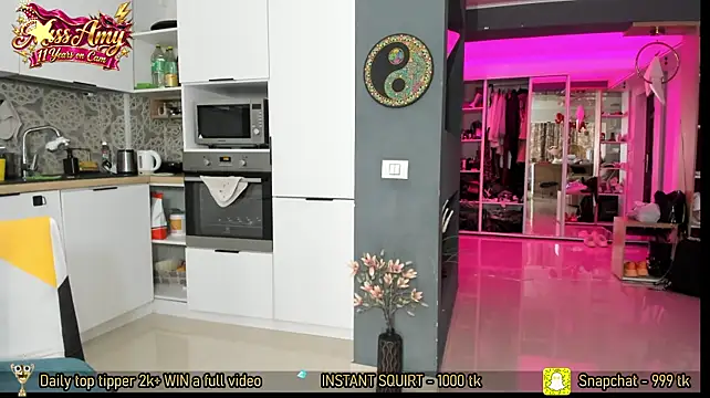 AmySuperHeroes - :fire: SQUIRT show loading...