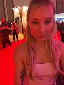 SabrinaRose_xxx - Last tip wins ALL MY VIDEOS🥰