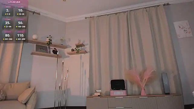 Lova_Rane - Slap pussy