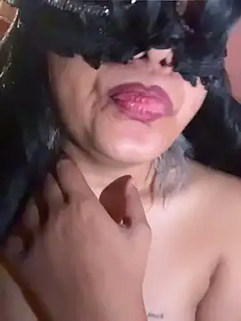 Preety_lies - Strip tease 🥵