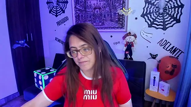 Ivette_Shaira - show pussy