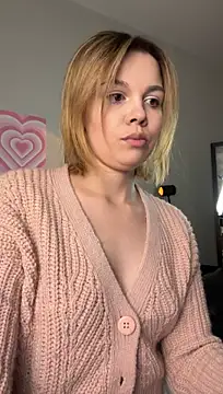 TalyaMeow - oiled-up ass + hard spanking