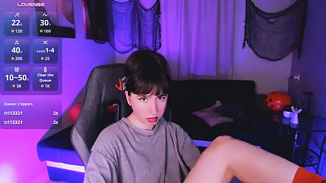 Lily_xBabe - TOPLESS