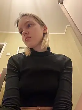 AshleyMur - naked show