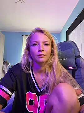 AnastasiaAniess - :heart: Good afternoon Annie